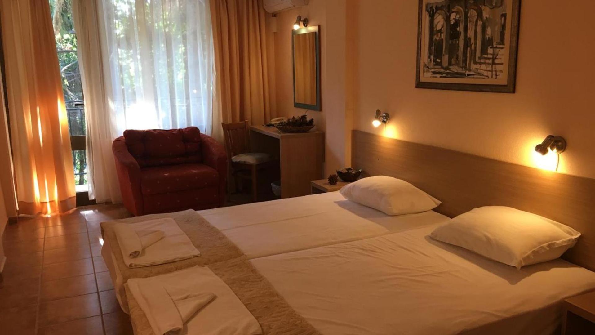 Park Hotel Briz Golden Sands Exteriör bild